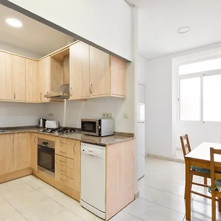 U-nique Urgell Apartment