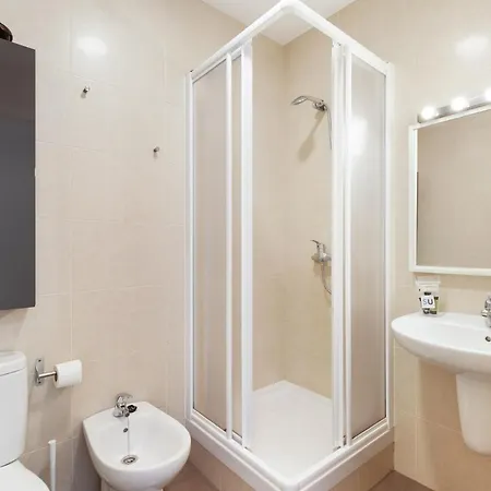 U-nique Urgell Apartment *