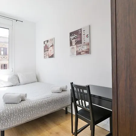 U-nique Urgell Apartment *