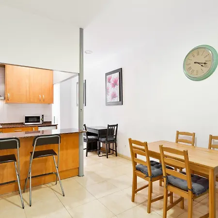 U-nique Urgell Apartment *